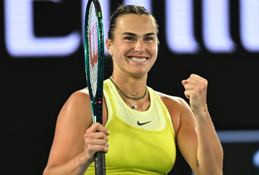 sabalenka_ausopen_vibra_qf_sorrindo-1024x694