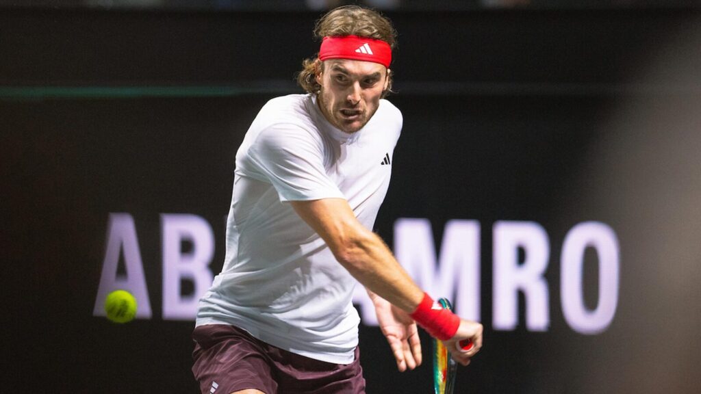 tsitsipas_roterda_back-1024x576